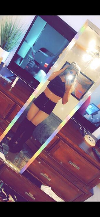 xQueenKat Çıplak Sızıntıları OnlyFans Fotoğraf 4