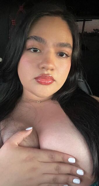 Yaniville Çıplak Sızıntıları OnlyFans Fotoğraf 1