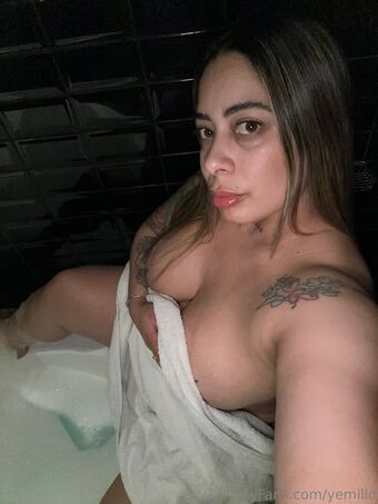 yemillo Çıplak Sızıntıları OnlyFans Fotoğraf 23