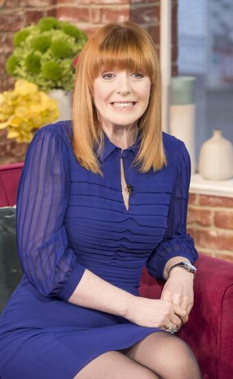 Yvette Fielding Çıplak Sızıntıları OnlyFans Fotoğraf 14