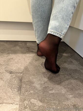 zeynylons