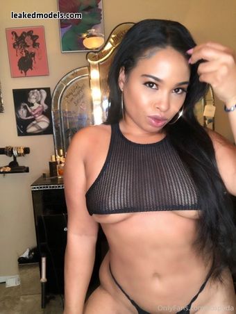 Spyda Çıplak Sızıntıları OnlyFans Fotoğraf 4