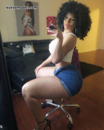 Strella Kat