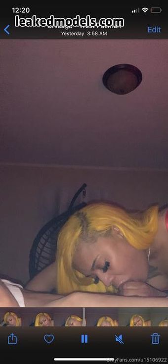 Moradora Çıplak Sızıntıları OnlyFans Fotoğraf 14